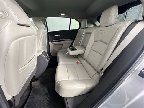Certified 2022 Cadillac XT4 Luxury image 25