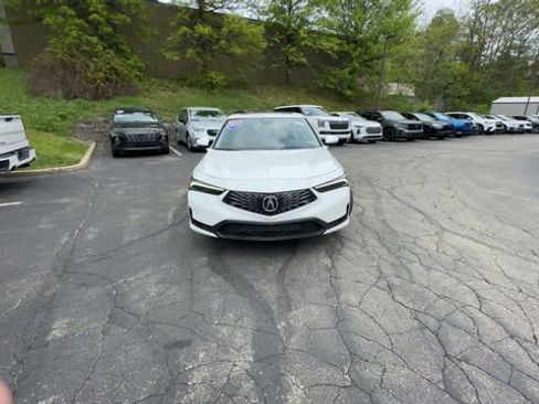Used 2025 Acura Integra FWD image 3