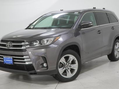 Used 2019 Toyota Highlander Limited