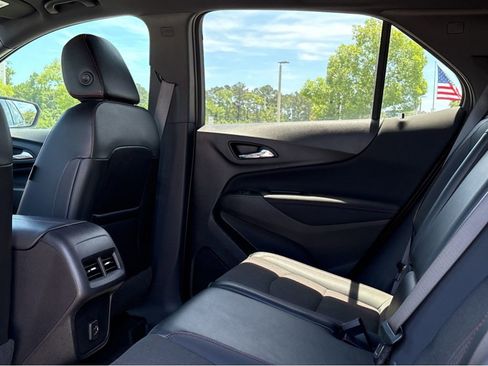 Used 2024 Chevrolet Equinox RS FWD image 21