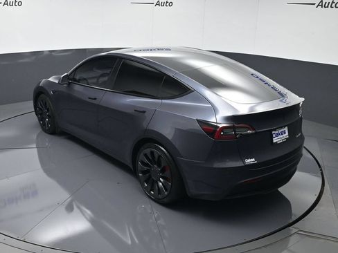 Used 2022 Tesla Model Y Performance AWD/4WD image 46