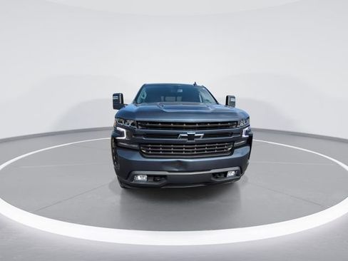 Used 2021 Chevrolet Silverado 1500 RST w/ Convenience Package II image 3