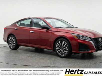 Used 2025 Nissan Altima 2.5 SV