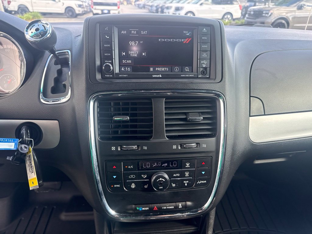 Used 2015 Dodge Grand Caravan R/T w/ Driver Convenience Group FWD image 23