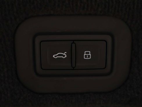 Used 2025 Bentley Continental GT Speed image 11