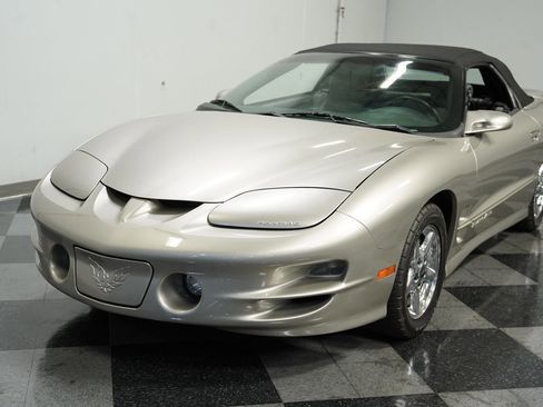 Used 1999 Pontiac Firebird Trans Am image 16