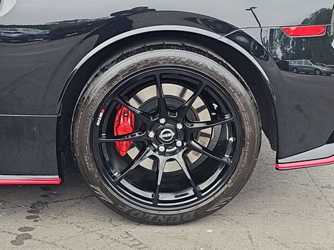 Used 2024 Nissan Z NISMO w/ Floor Mat Package image 31