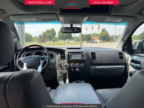 Used 2015 Toyota Sequoia Platinum image 13