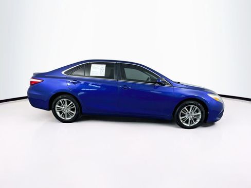 Used 2016 Toyota Camry SE FWD image 11