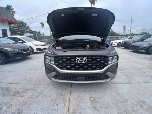 Used 2022 Hyundai Santa Fe SE w/ Cargo Package FWD image 2