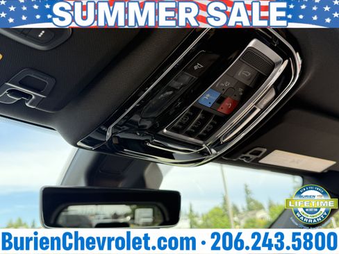 Used 2022 Jeep Grand Cherokee Overland w/ Adv Protech Group III AWD/4WD image 15