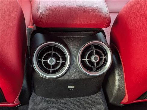 Used 2020 Alfa Romeo Giulia w/ Nero Edizione image 20