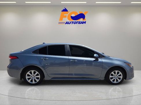 Certified 2025 Toyota Corolla LE FWD image 5