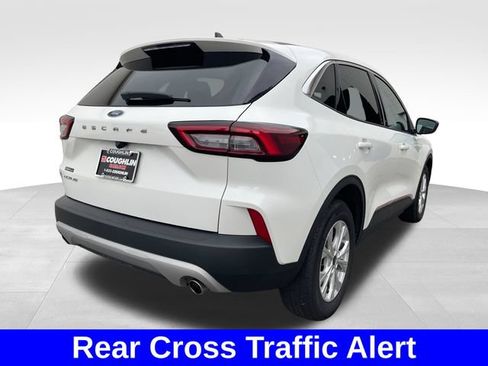 Used 2023 Ford Escape Active w/ Cold Weather Package FWD image 5