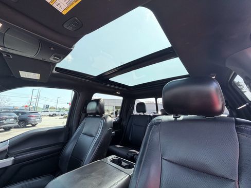 Used 2016 Ford F150 Lariat AWD/4WD image 10