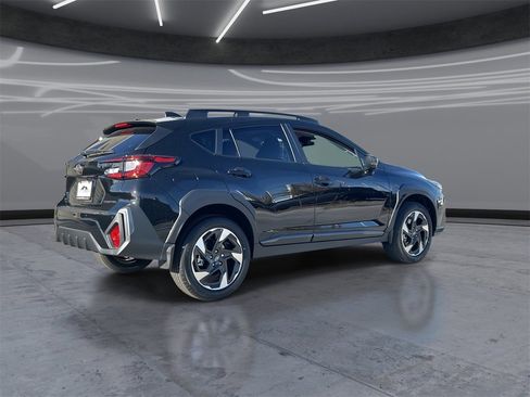 New 2026 Subaru Crosstrek 2.5i Limited w/ Crosstrek Mirror Package image 5