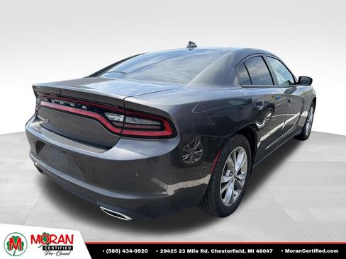 Used 2022 Dodge Charger SXT AWD/4WD image 3