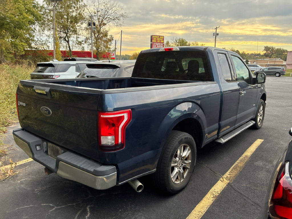 Used 2015 Ford F150 XLT w/ Equipment Group 301A Mid RWD image 7