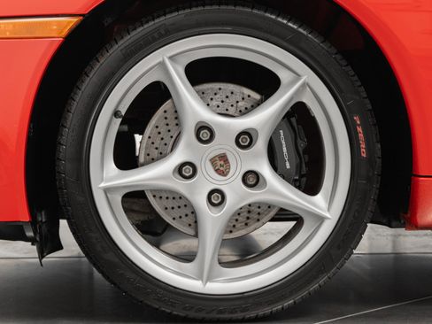 Used 2004 Porsche 911 Cabriolet image 10