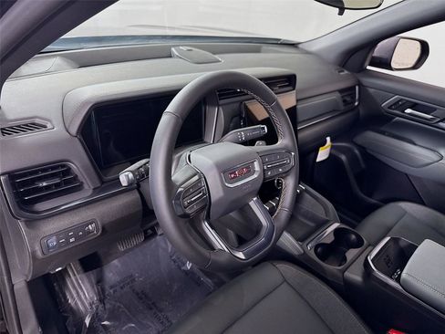 New 2026 GMC Terrain AT4 w/ Convenience Package III image 4