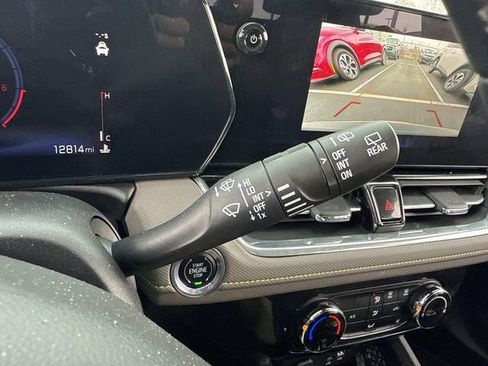 Used 2024 Chevrolet TrailBlazer ACTIV image 37