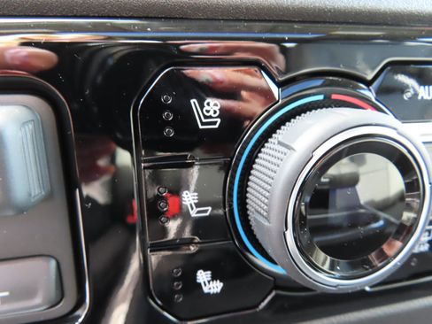 New 2026 Chevrolet Silverado 3500 LTZ w/ LTZ Plus Package image 30