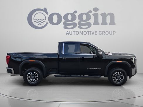 Used 2026 GMC Sierra 2500 SLE AWD/4WD image 6