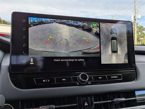 Used 2025 Mitsubishi Outlander SE image 21