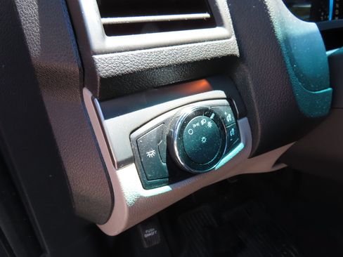 Used 2014 Ford Explorer 4WD image 9