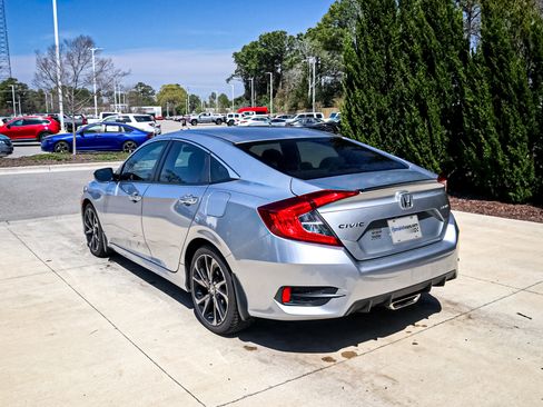 Used 2020 Honda Civic Sport image 9