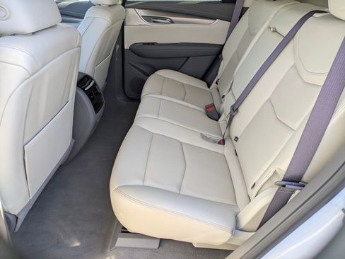 Certified 2024 Cadillac XT5 Premium Luxury w/ Technology Package image 28