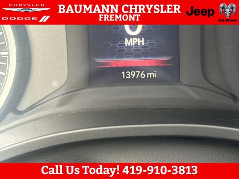 Used 2025 RAM 1500 Big Horn AWD/4WD image 16