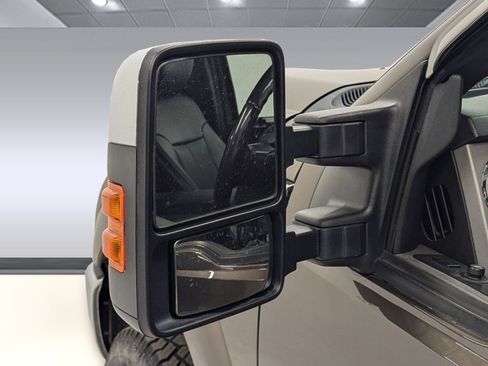 Used 2016 Ford F250 Lariat w/ Chrome Package image 36