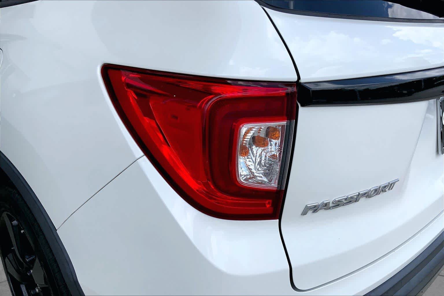 Used 2019 Honda Passport Elite image 27