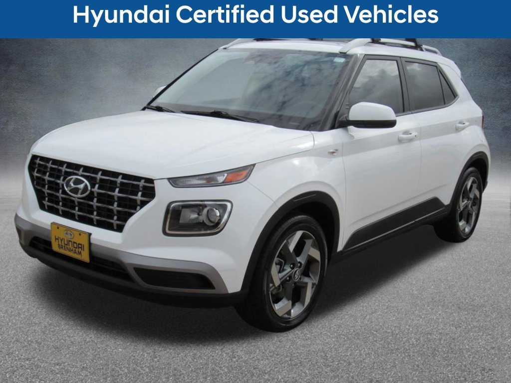 Certified 2025 Hyundai Venue SEL FWD image 2