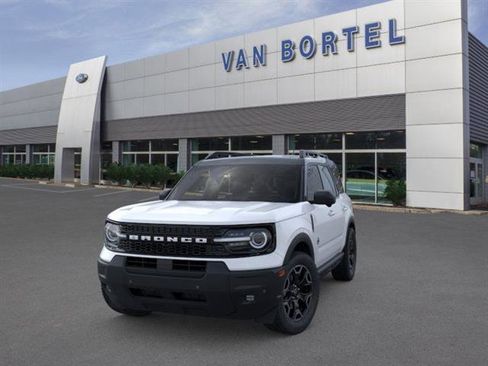 New 2025 Ford Bronco Sport Outer Banks w/ Outer Banks Tech Package+ image 2