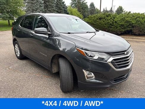 Used 2020 Chevrolet Equinox LT w/ Driver Convenience Package AWD/4WD image 2