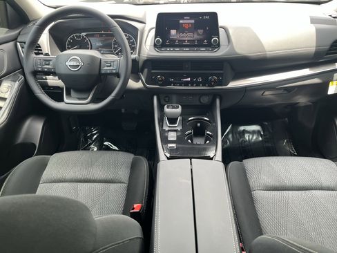 New 2026 Nissan Rogue SV w/ Cold Weather Package FWD image 16