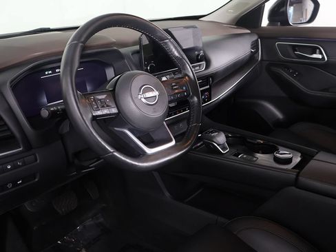 Used 2023 Nissan Rogue Platinum AWD/4WD image 32