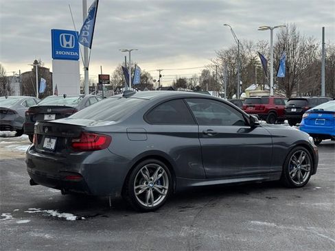 Used 2015 BMW M235i xDrive Coupe image 3