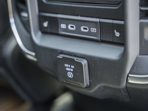 New 2026 RAM 1500 Laramie AWD/4WD image 35