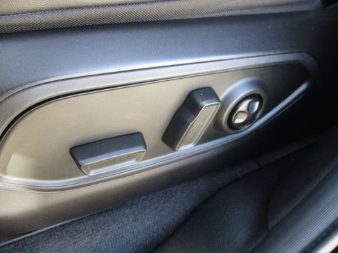 Used 2021 Jeep Grand Cherokee L Limited image 34