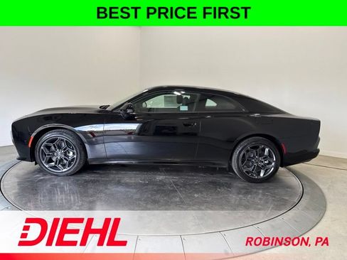 New 2027 Dodge Charger R/T w/ Driver Convenience Group AWD/4WD image 4