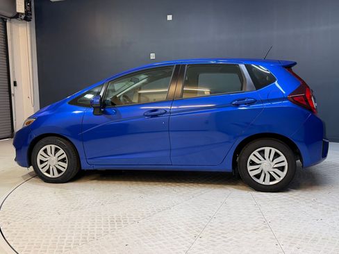 Used 2017 Honda Fit LX image 2