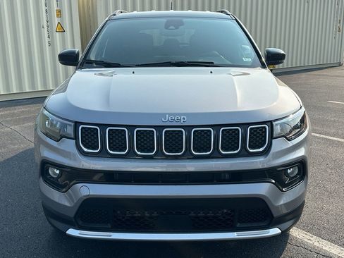 Used 2023 Jeep Compass Limited w/ Elite Group image 2