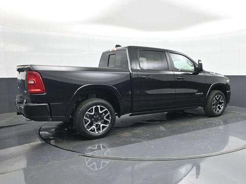 Used 2025 RAM 1500 Laramie AWD/4WD image 4