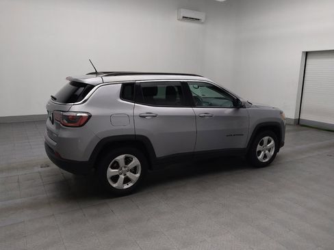 Used 2018 Jeep Compass Latitude w/ Popular Equipment Group image 10
