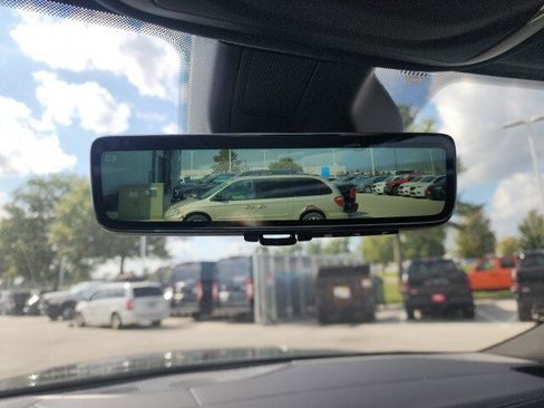 New 2025 Jeep Grand Cherokee L Overland w/ Luxury Tech Group IV image 7