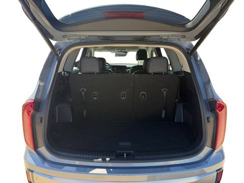 Used 2025 Kia Telluride S AWD/4WD image 10