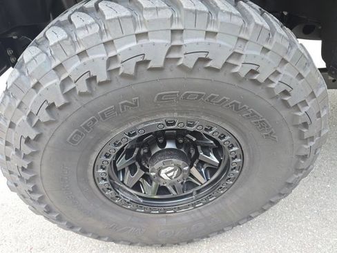 Used 2026 Ford F350 King Ranch w/ Chrome Package AWD/4WD image 8